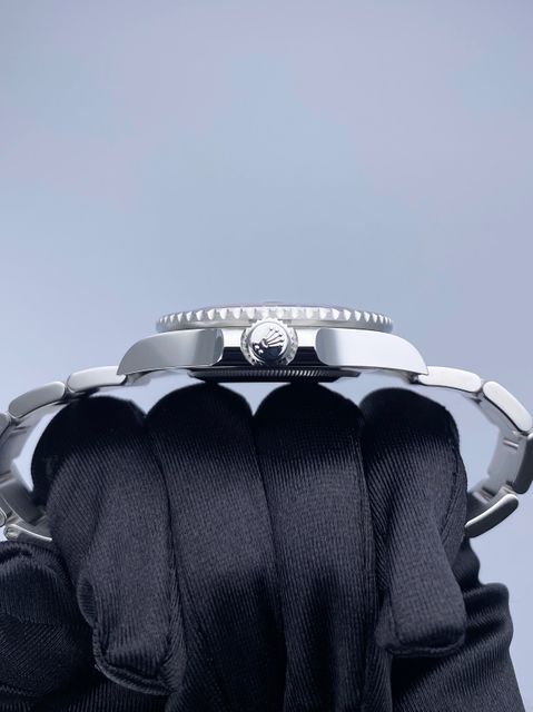 Rolex GMT Master II 126710 BLRO Image 4